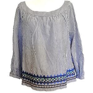 Vineyard Vines Geo Prep Embroidered Open‎ Neck Top Medium